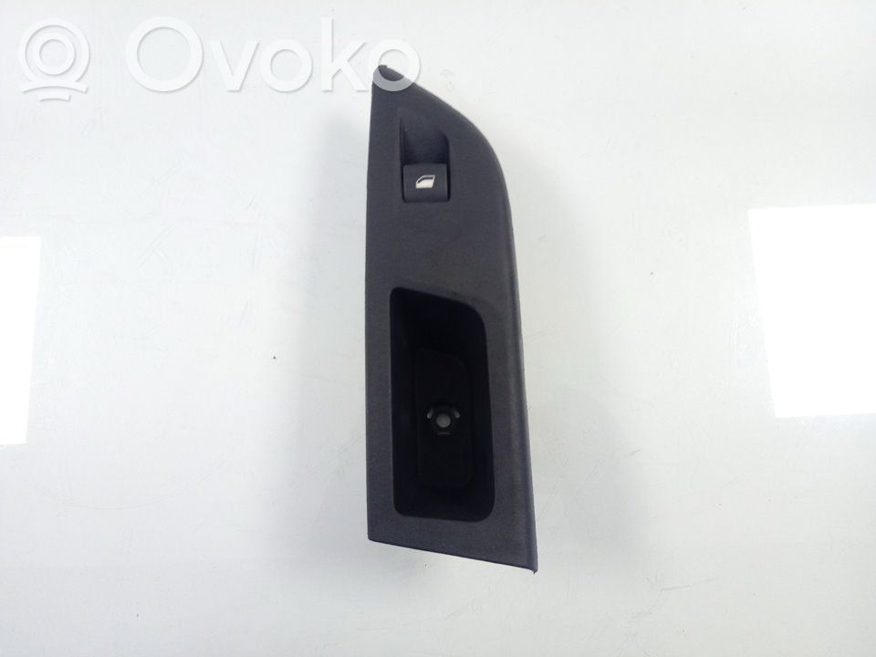 Opel Corsa F Comutator comandă geamuri electrice 