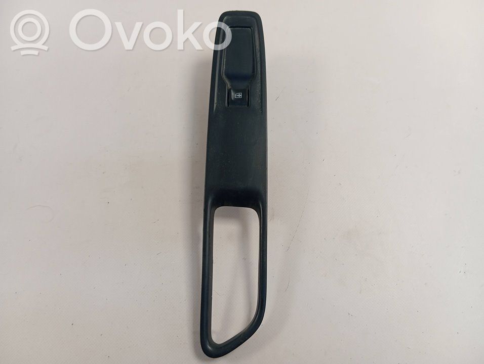 Renault Clio IV Interruptor del elevalunas eléctrico 