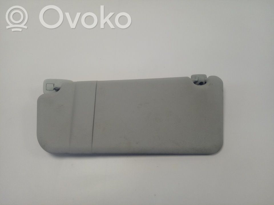 Sun visor