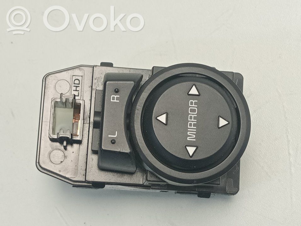 KIA Picanto Wing mirror switch 