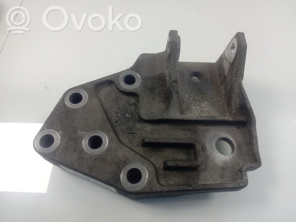 Land Rover Evoque I Suport tampon motor 
