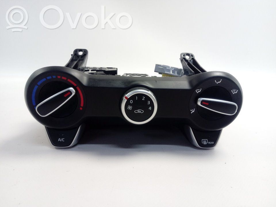 KIA Stonic Air conditioner control unit module 