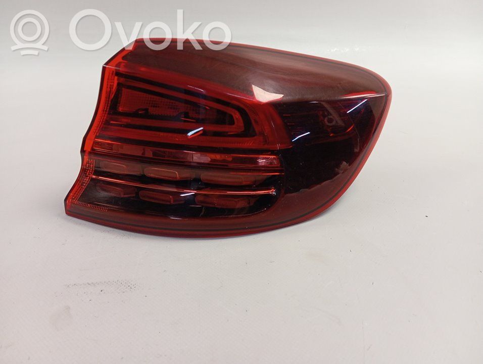 KIA Ceed Luci posteriori 