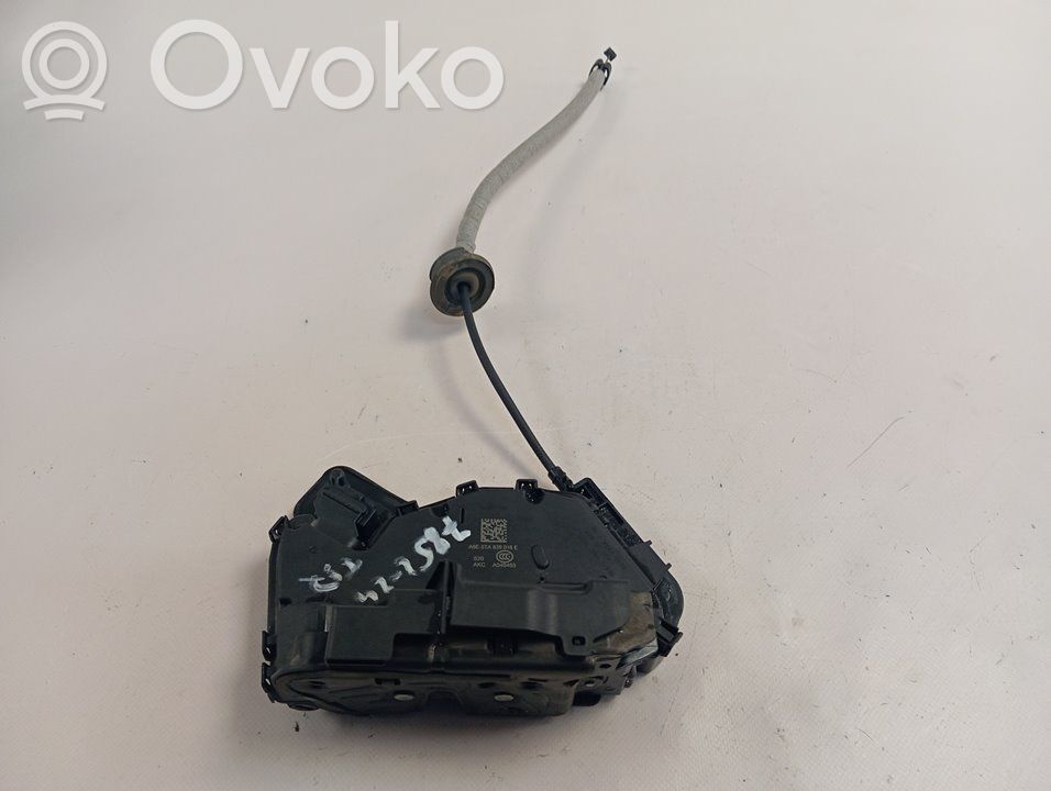 Zamek drzwi tylnych   A6E5TA839015