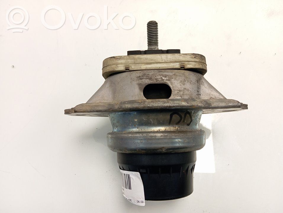 Engine mount bracket   AH226A003BA