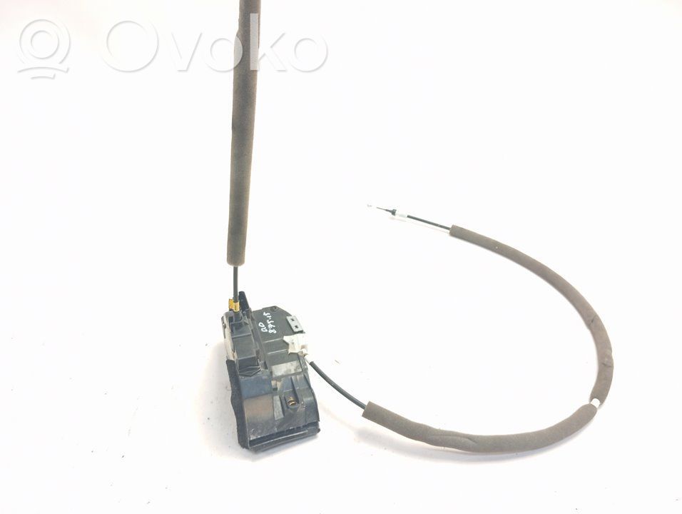 Cerradura de puerta delantera