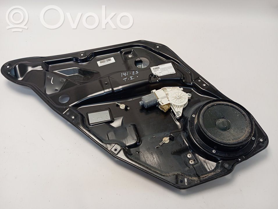 Mercedes-Benz ML W164 Macara geam spate fără motor 