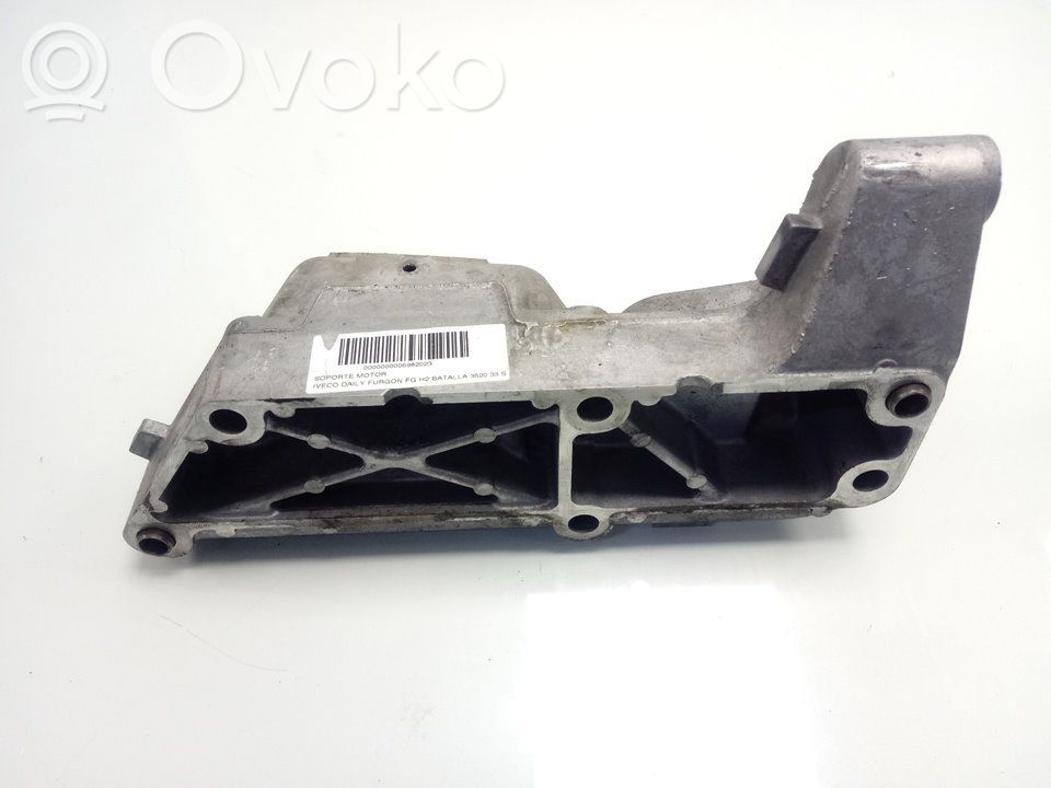 Engine mount bracket   500376599