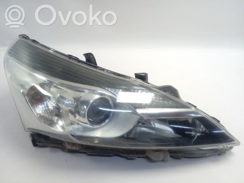 Toyota Verso Scheinwerfer 