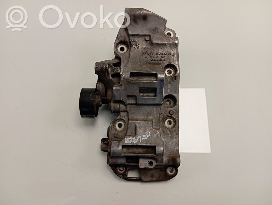 BMW X1 E84 Staffa di montaggio del compressore dell’A/C 