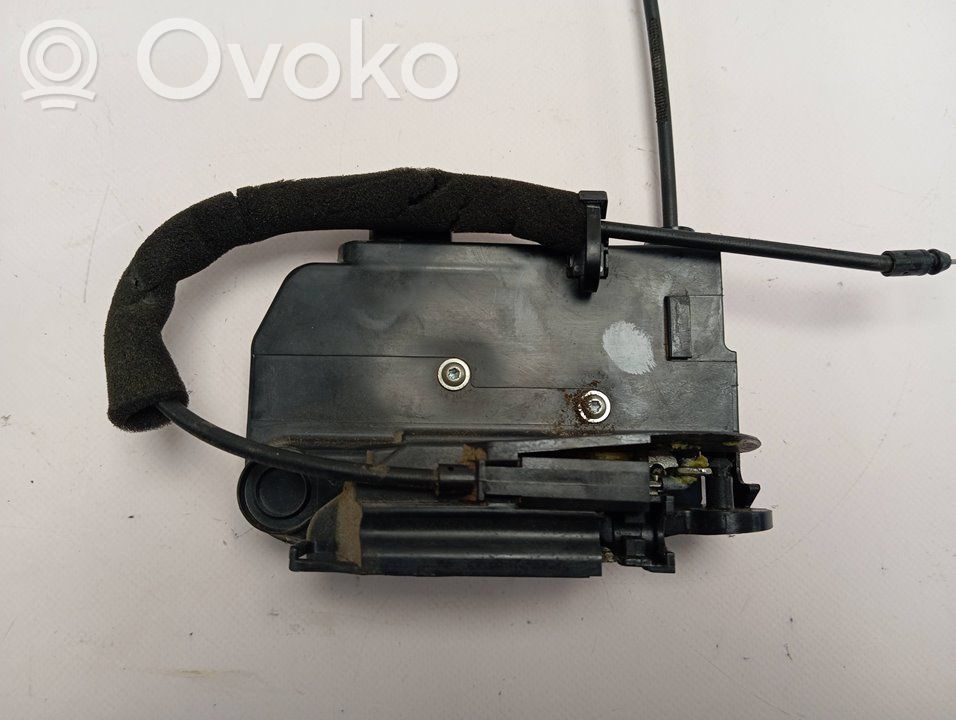 Iveco Daily 6th gen Etuoven lukko 