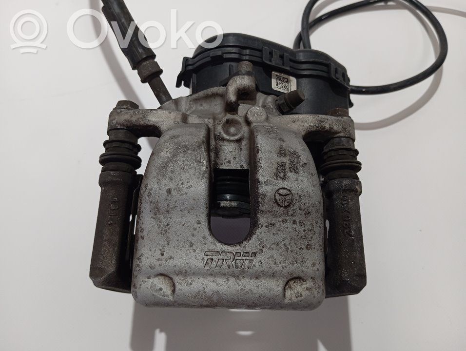 Mercedes-Benz GLA W156 X156 Supporto della pinza del freno posteriore