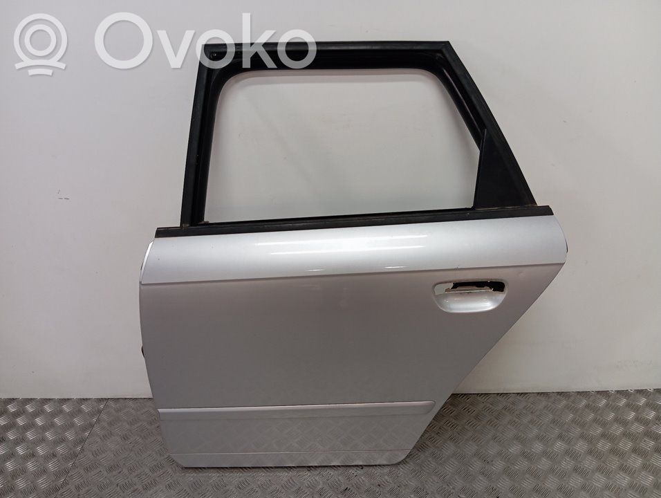 Puerta trasera   8E0833051J