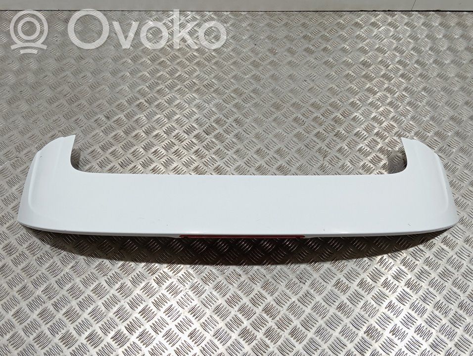Ford Focus Becquet de coffre