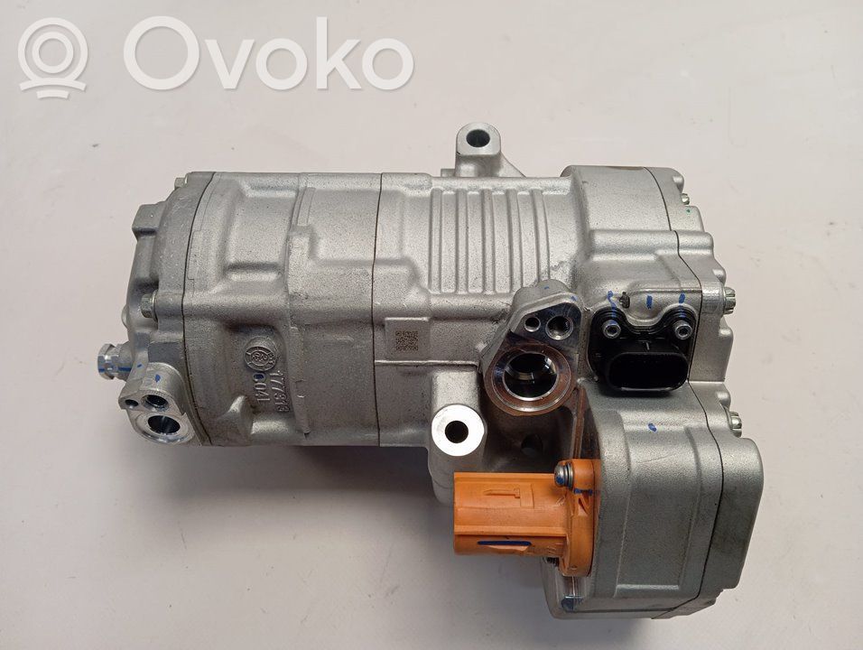 Ilmastointilaitteen kompressorin pumppu (A/C)   10966599