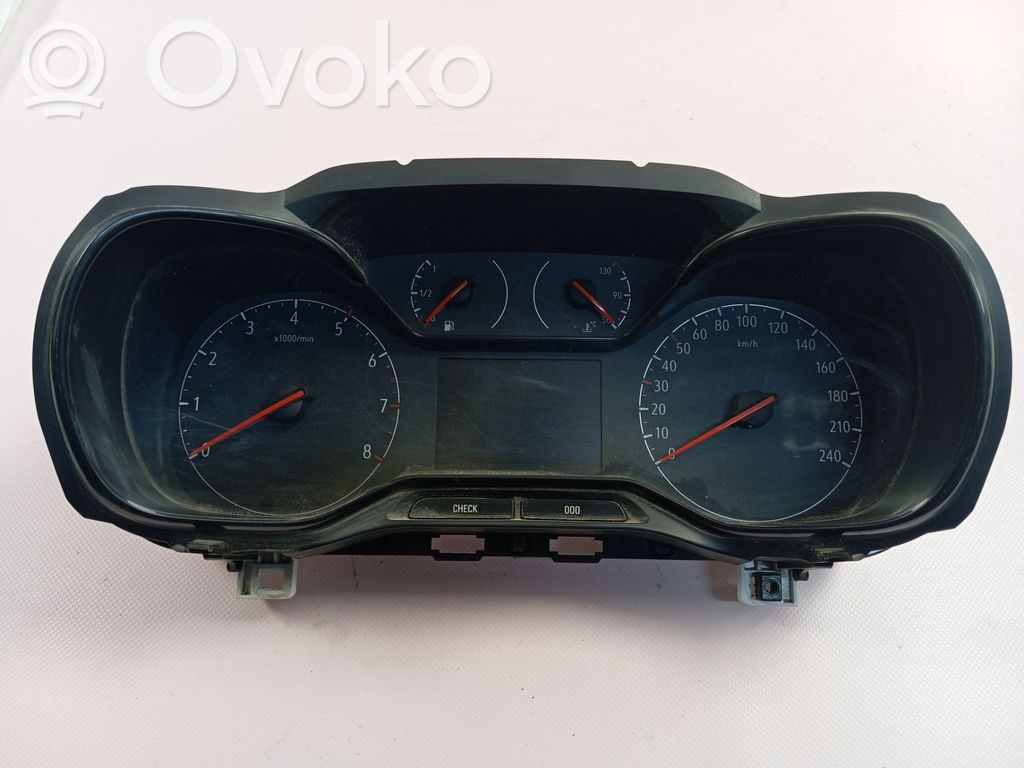 Opel Combo E Speedometer (instrument cluster) 