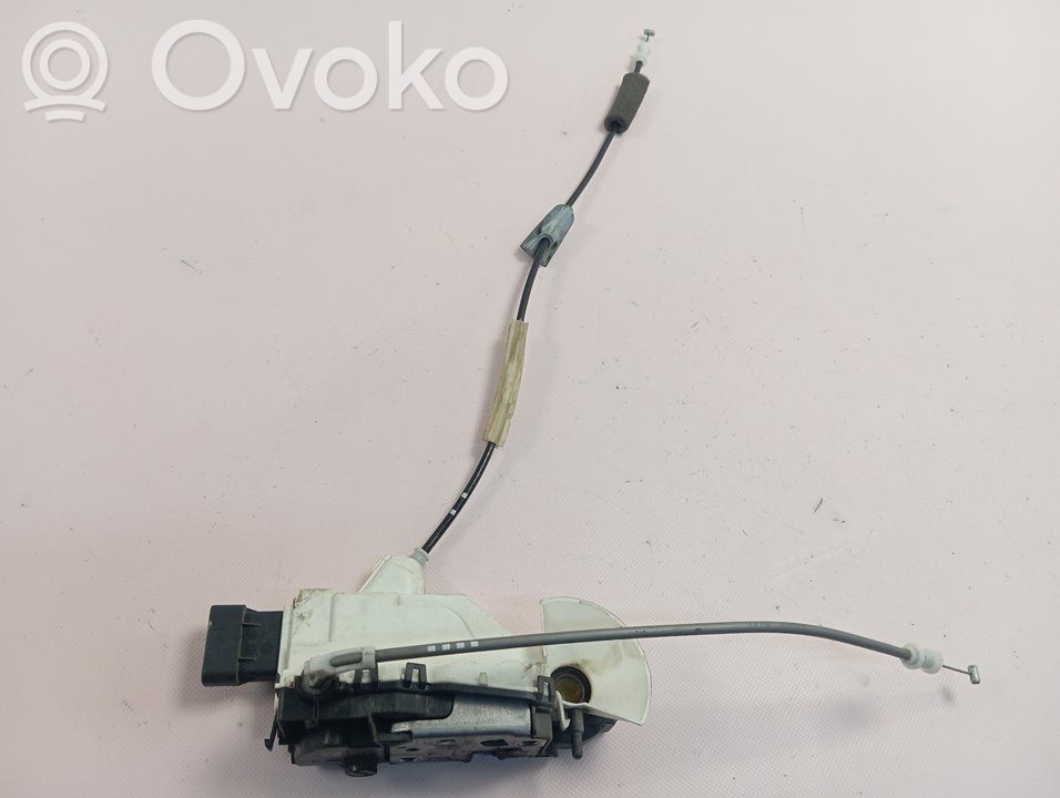 Citroen C4 Grand Picasso Priekšpusē slēdzene 