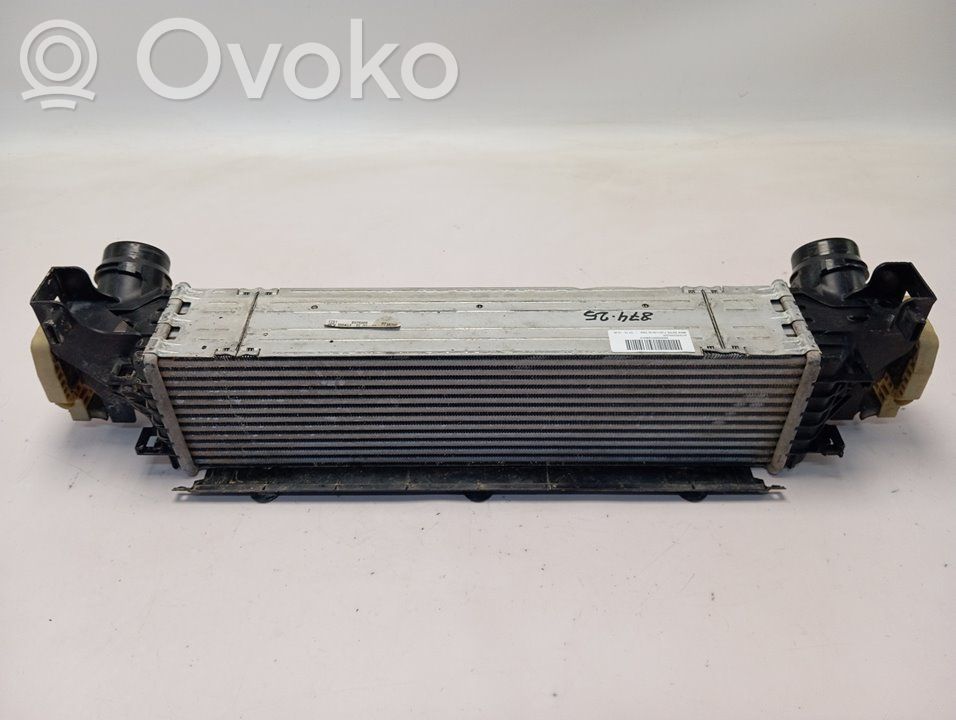 BMW 7 G11 G12 Chłodnica powietrza doładowującego / Intercooler 