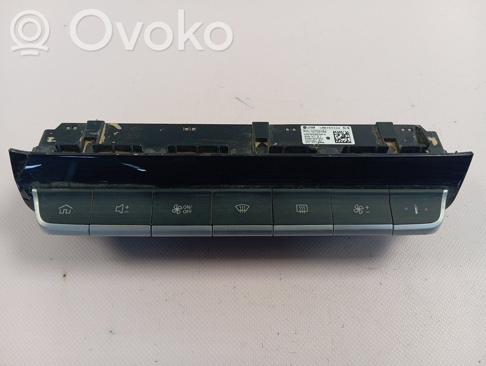 Climate control unit   10703154