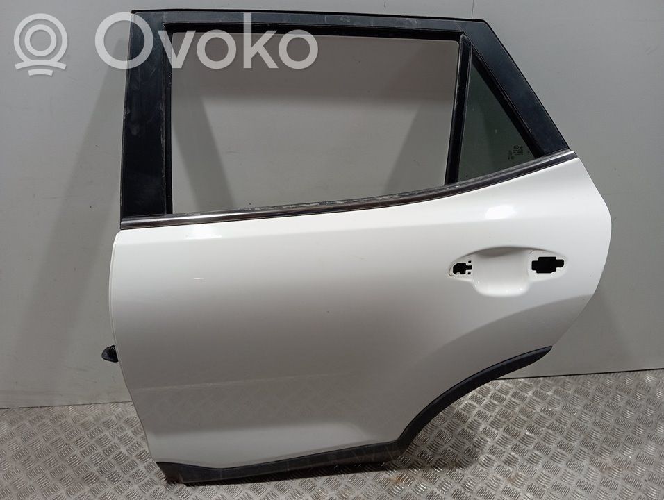 Galinės durys   77003H8400