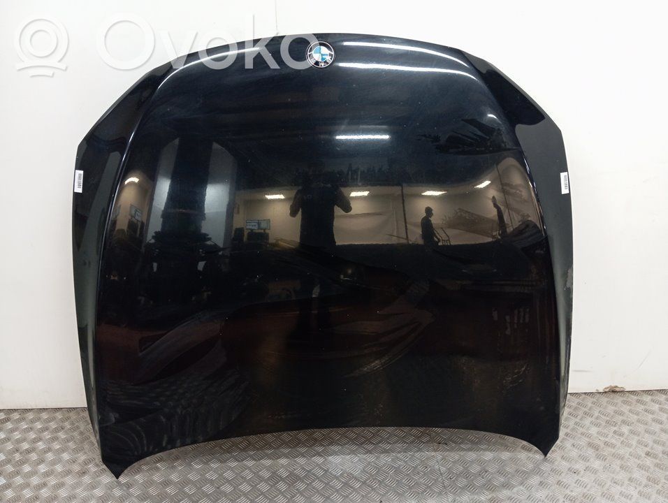 BMW M5 Vano motore/cofano