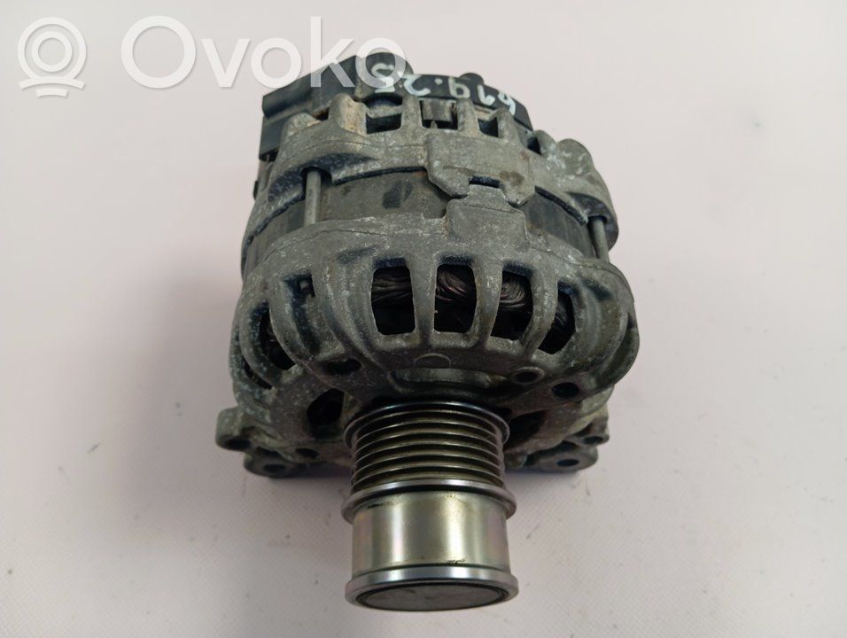Alternator   04E903021M