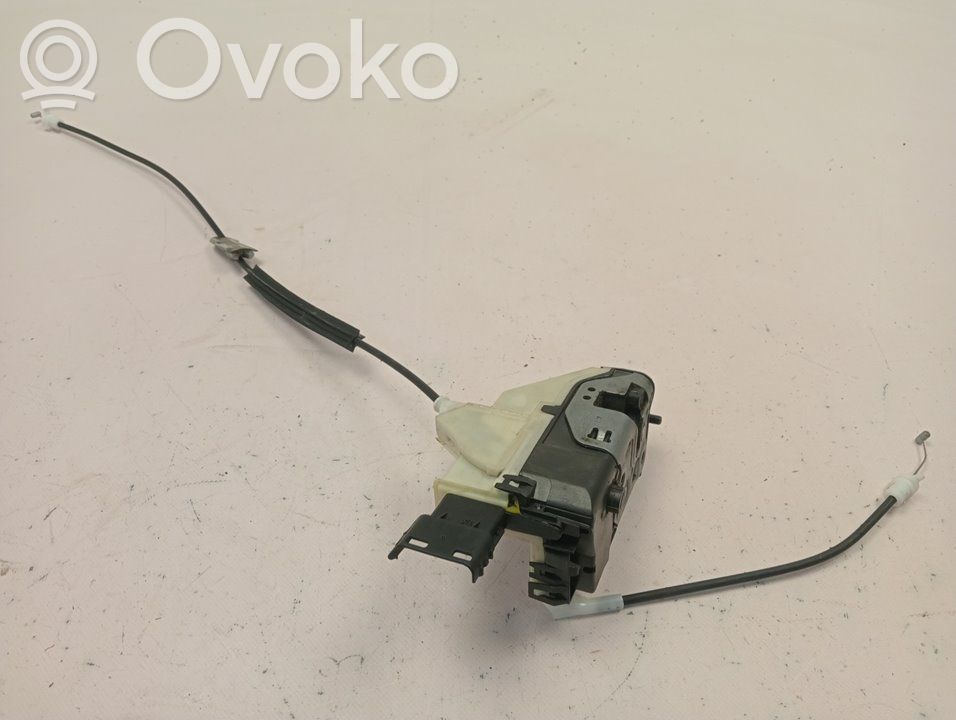 Citroen Berlingo Front door lock 