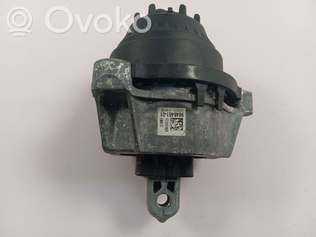 Engine mount bracket   9846461
