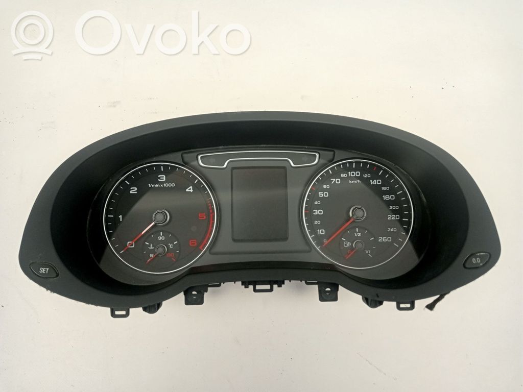 Audi Q3 8U Licznik / Prędkościomierz 