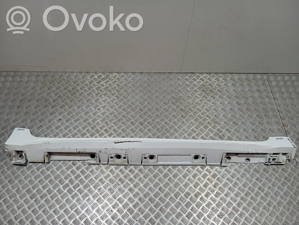 Toyota Corolla E160 E170 Slenkstis 
