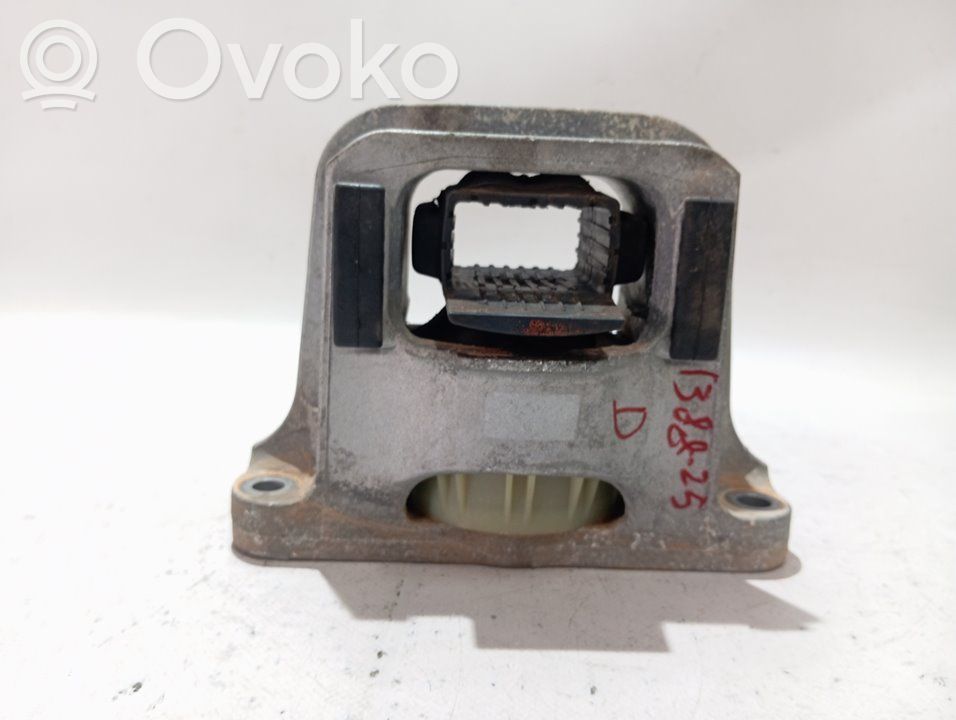 Dzinēja spilvens   GK216F012CD
