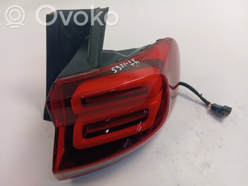 Citroen C5 Aircross Aizmugurējais lukturis virsbūvē 