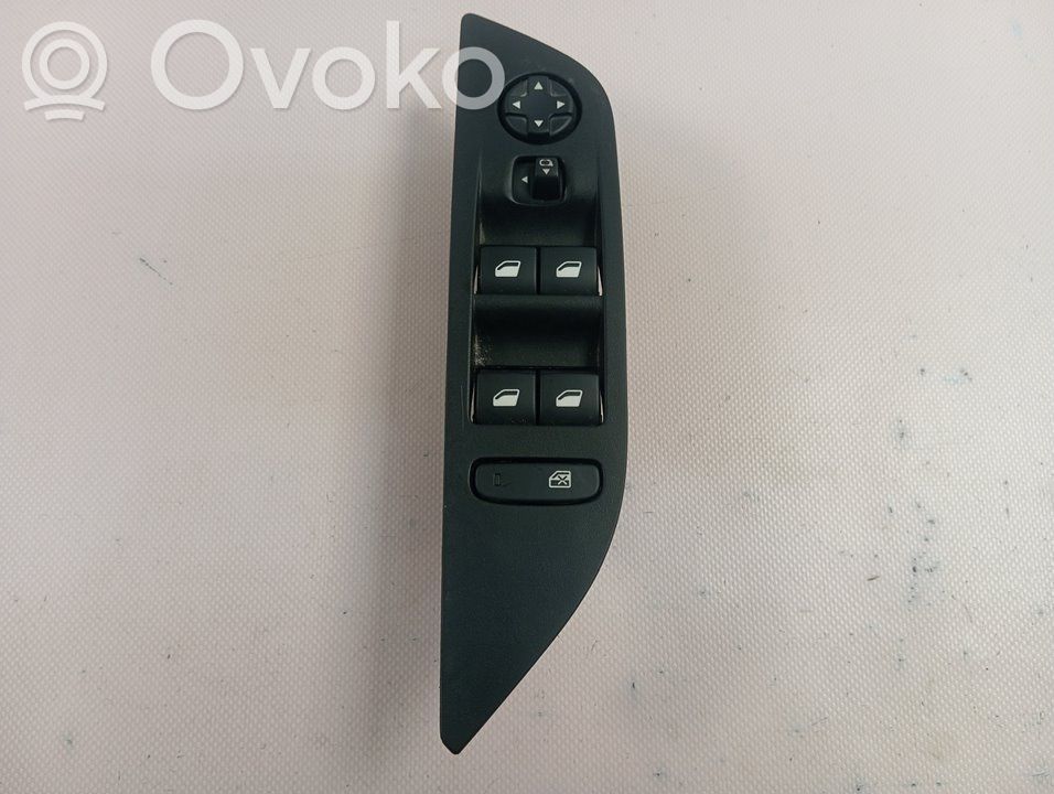Comutator comandă geamuri electrice   98421760ZD