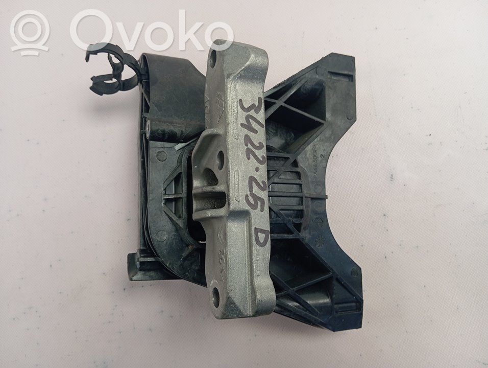 Engine mount bracket   9820297580