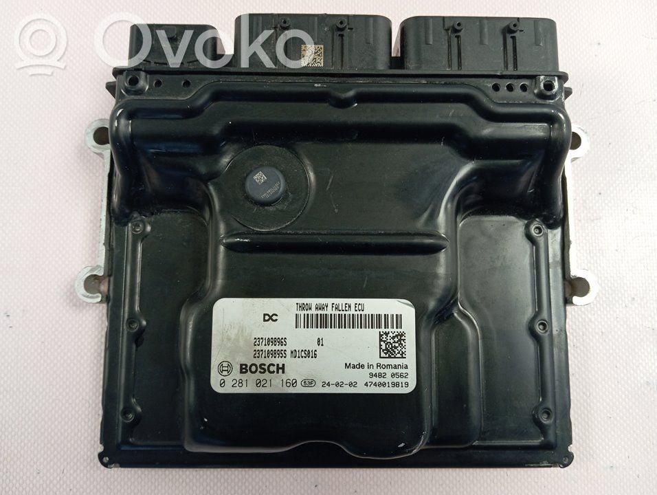 Renault Trafic III (X82) Engine control unit/module 