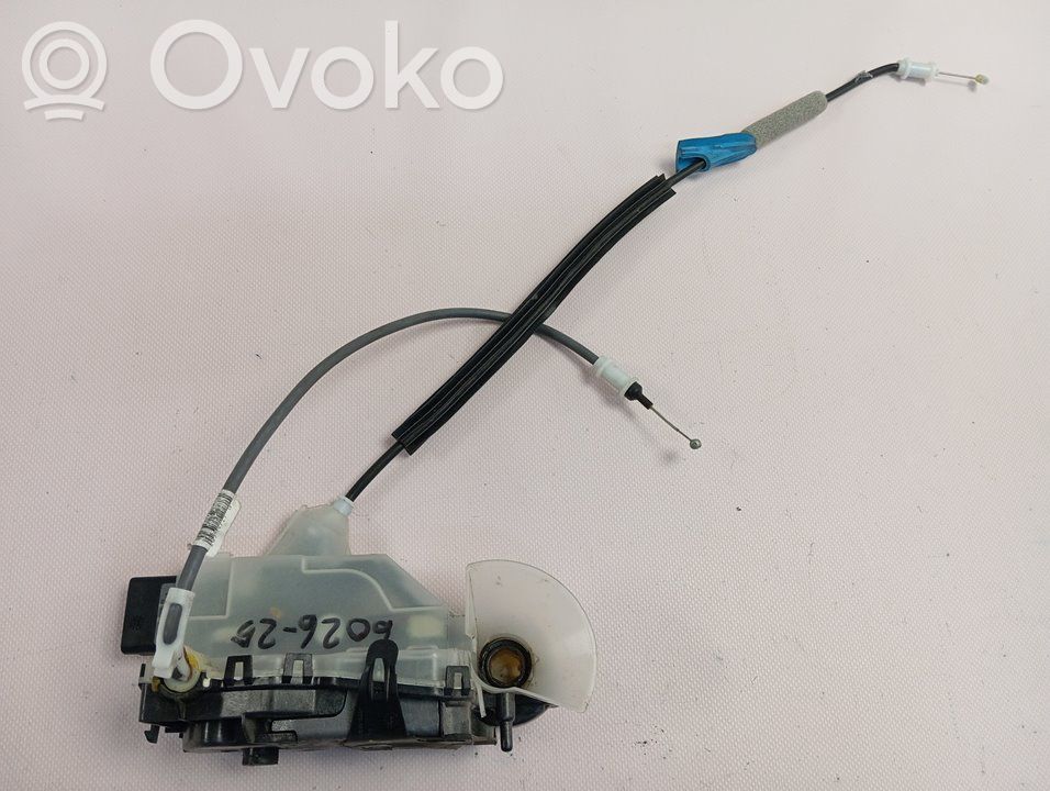 Citroen Berlingo Front door lock 