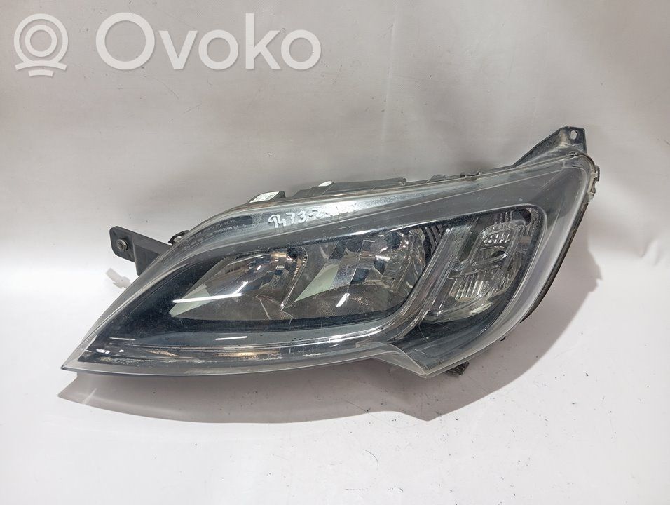 Peugeot Boxer Lampa przednia 
