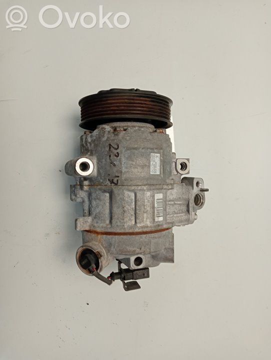 Ilmastointilaitteen kompressorin pumppu (A/C)   8Z0260805A,4472208196