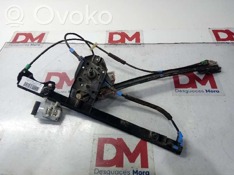 Volkswagen Golf SportWagen Front door electric window regulator 