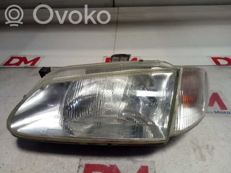 Renault Megane I Headlight/headlamp 