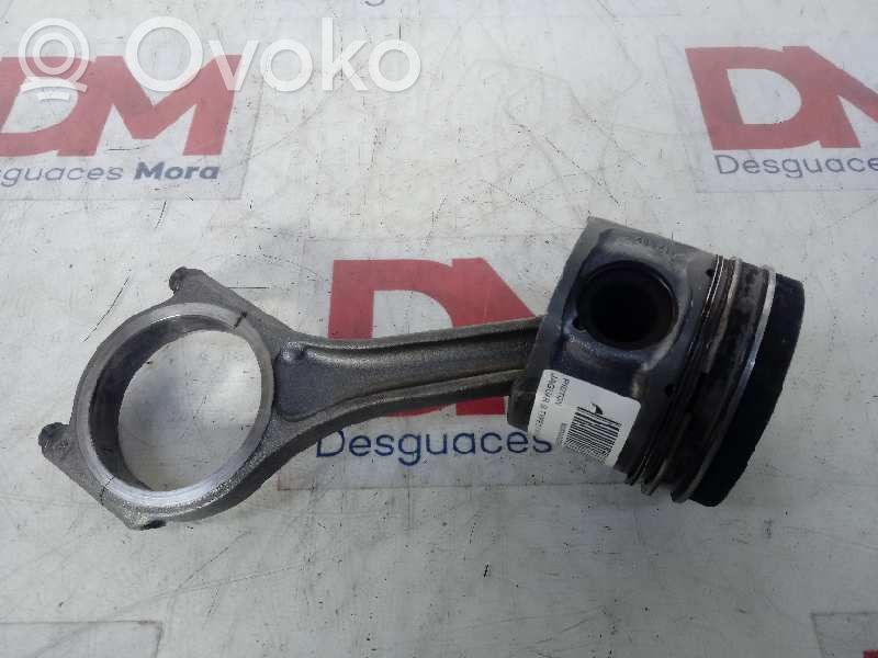 Piston