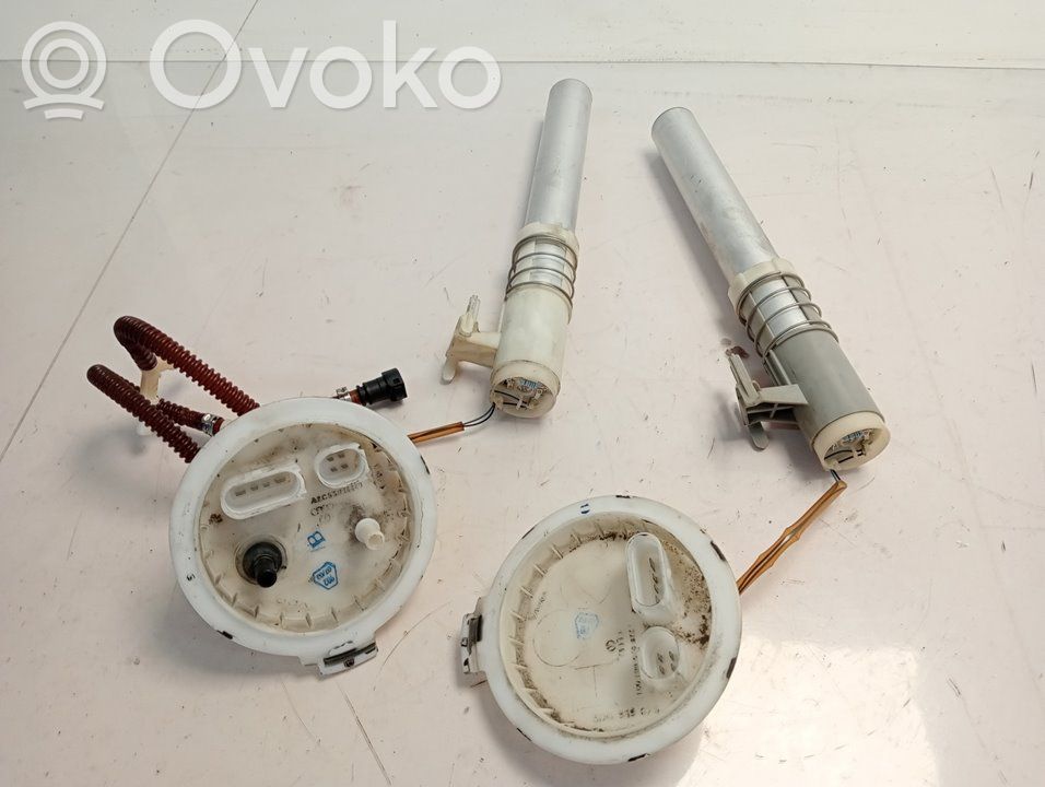 Audi A8 S8 D2 4D Bomba interna de combustible 