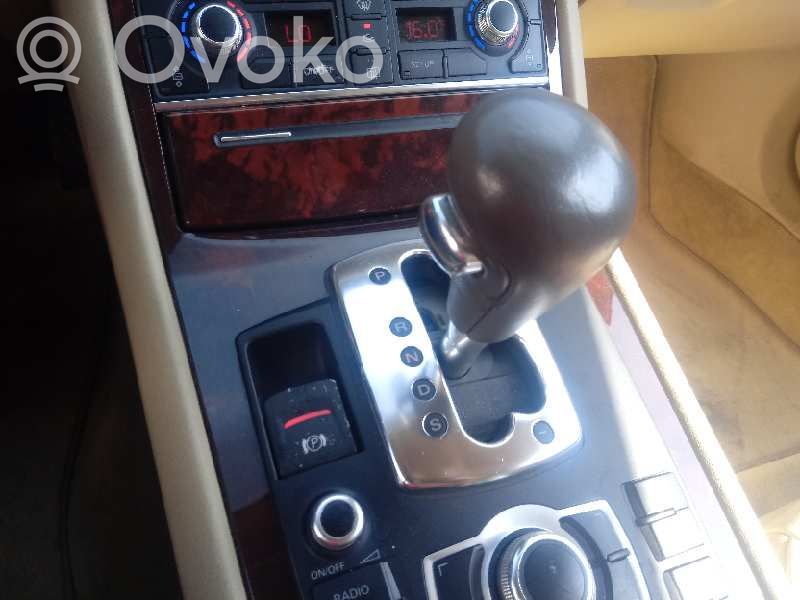 Audi A8 S8 D2 4D Palanca de cambios 