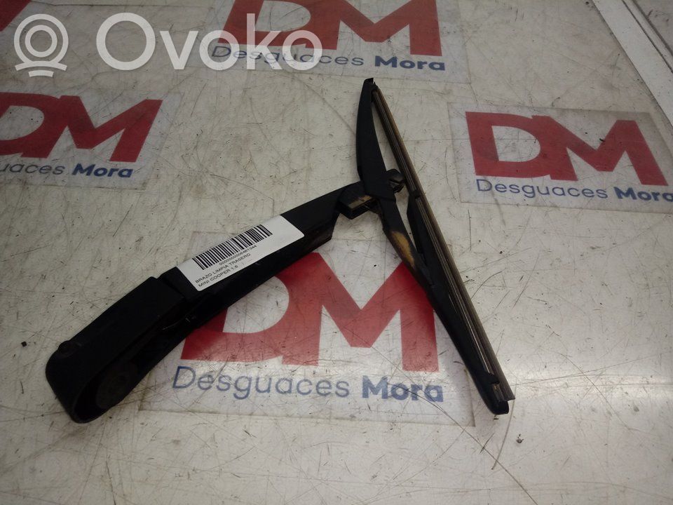 Brazo del limpiaparabrisas trasero