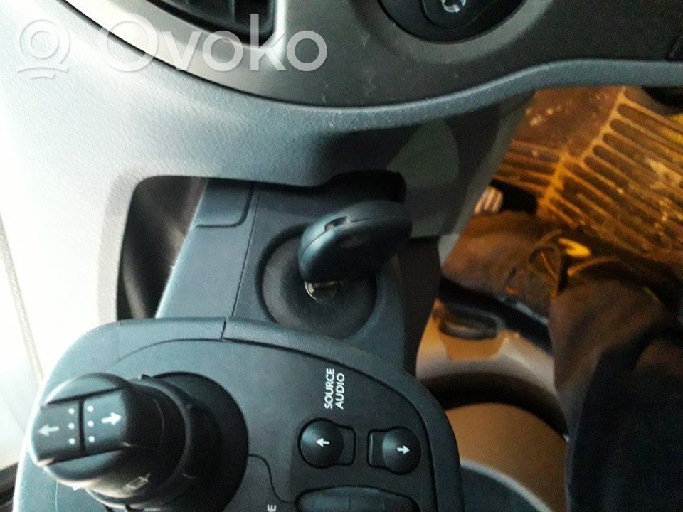 Užvedimo spynelė   8200214173D