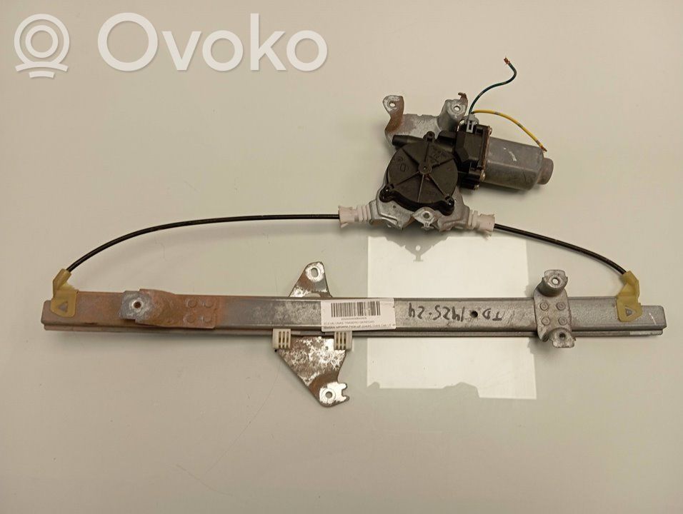 Nissan Navara Macara geam ușă spate cu motor 