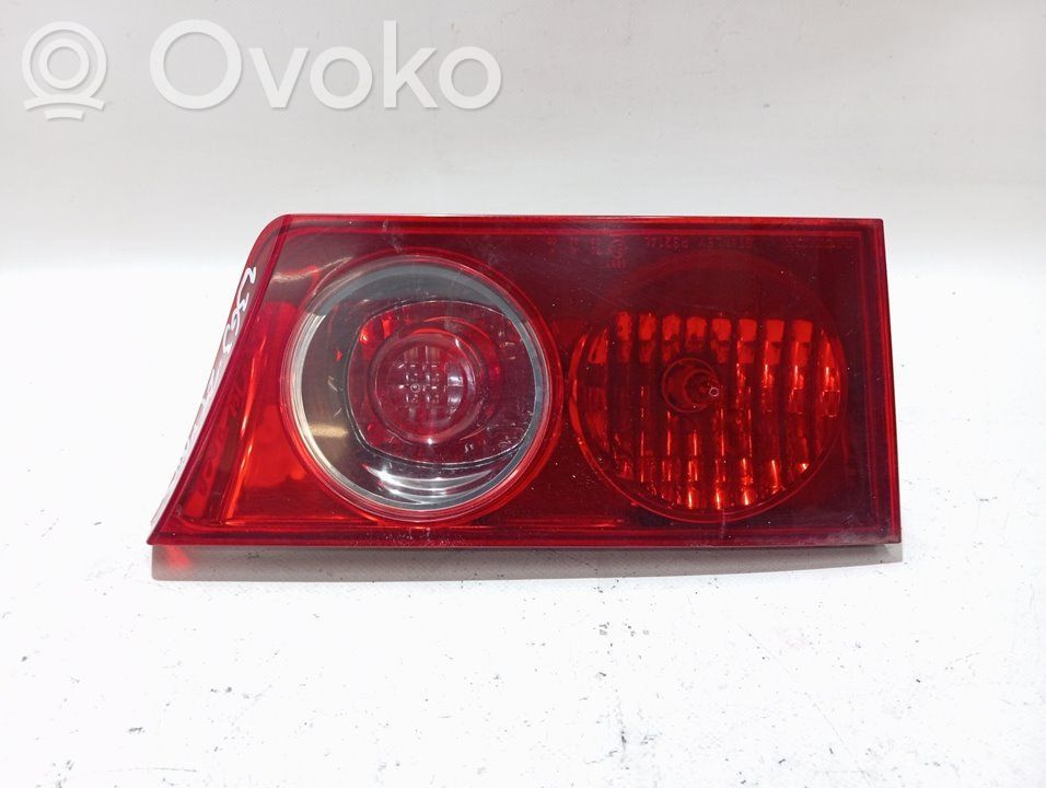 Lampa tylna   P3214L