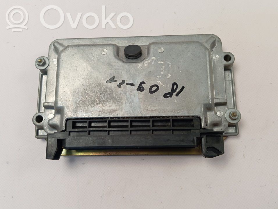 Unidad de control/módulo del motor   9632693880