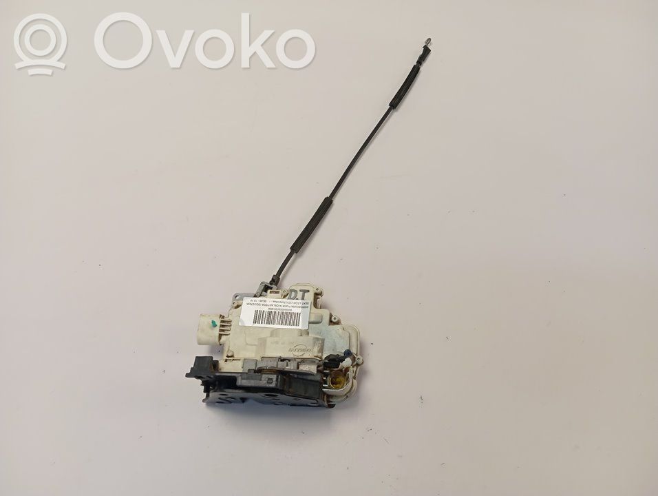 Seat Leon (1P) Front door lock 