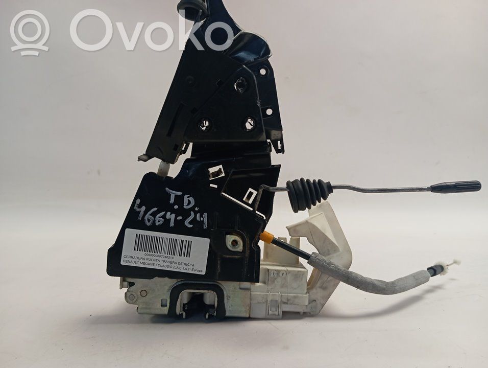 Zamek drzwi tylnych   1697302235Q2